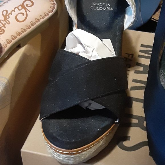 MAKERS MORA 57 MADE IN COLUMBIA SHOES BLACK WEGE PLATFORM - Picture 1 of 4